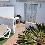 Direktly At Our Swimming Pool - Relax - Aduls Only تياس